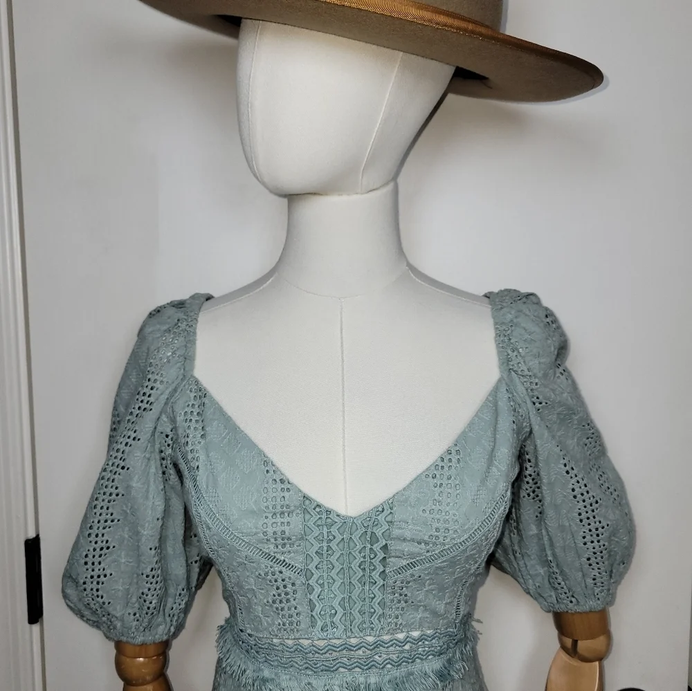 Esther & Co. Saints & Secrets Saige Green Puff Sleeve Eyelet Cotton Dress Size S - Picture 3 of 12